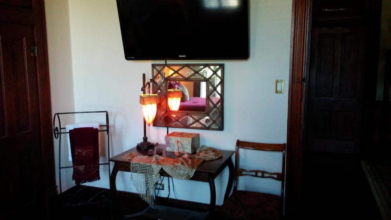 Fig Tree Manor Bed & Breakfast ปาเลสไตน์ ภายนอก รูปภาพ